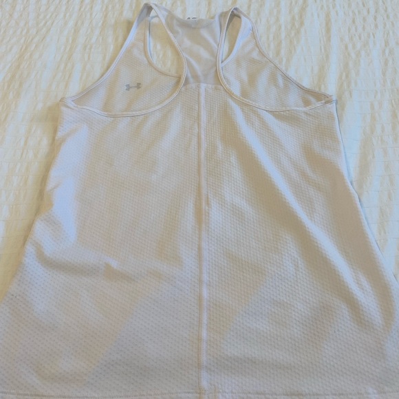 White under armor tank top - Picture 3 of 5